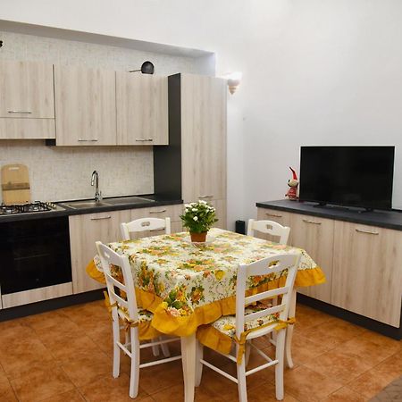 La Casa Di Nonno Peppe Villa Martina Franca Bagian luar foto
